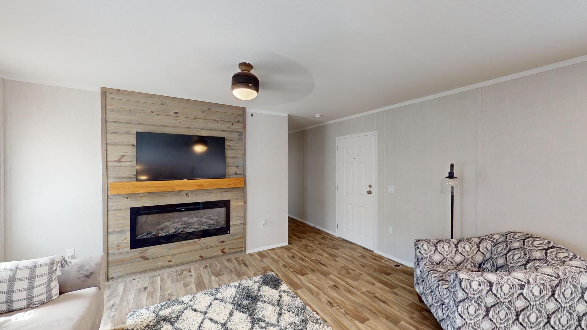 ARC The Robin ARC1680-8000 (Standard MBR) - Sunshine Homes